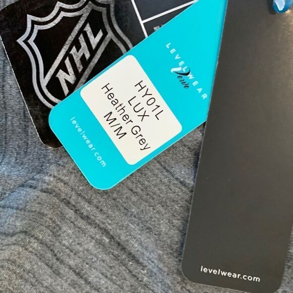 New LEVELWEAR St Louis Blues Hockey Tee Shirt M - Picture 7 of 8